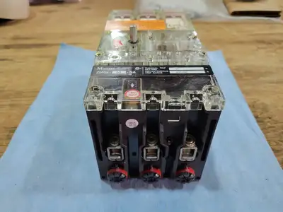 Used MOELLER ZM6A-50-NA Switchgears British Columbia CA | Lenmark #243258