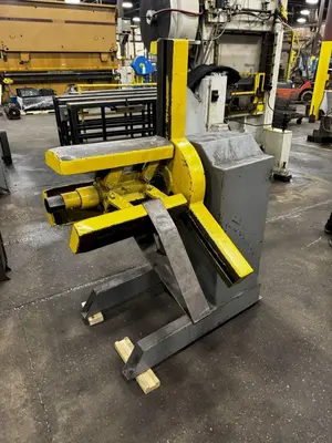 2500 LB X 18" AMERICAN MODEL #60 PULL OFF COIL REEL UNCOILER: YOBRO #23921
