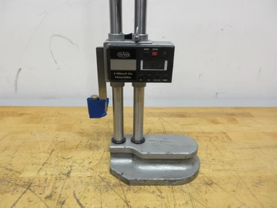 Used SHARS GENERIC Height Gages Minnesota US | Machinesused.com #1548882