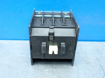 New | in-Stock SIEMENS 3RH29111HA22 Contact Blocks Ohio US | HGR 24 #1070295