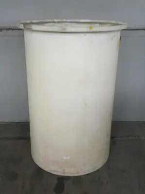 SPC9125  Tank 130 gallon vertical tank, poly, flat