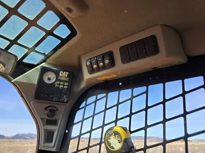 USED 2017 CATERPILLAR 259D