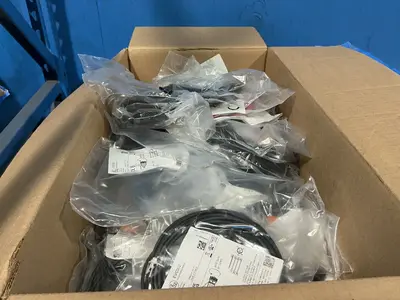 New | in-Stock IFM ELECTRIC EVC002 Connector Accessories Ohio US | HGR 24 #1545331
