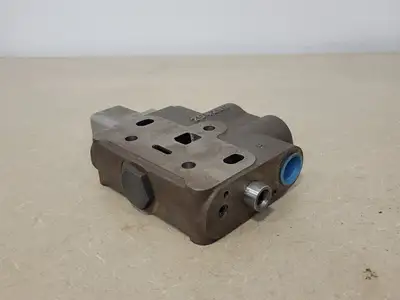 Hydraulic Valve Section 254286