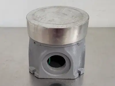 NEW HUBBELL B2536