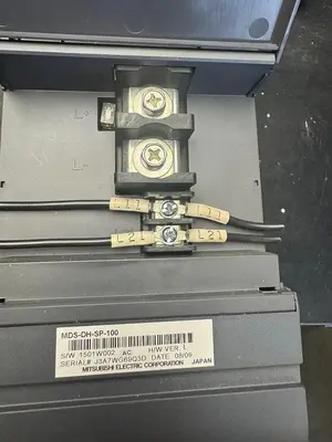 Mitsubishi Spindle Drive Unit - MDS-DH-SP-100 S/N: J3A7WG69Q3D