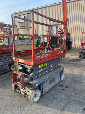 USED 2015 Skyjack SJ3219