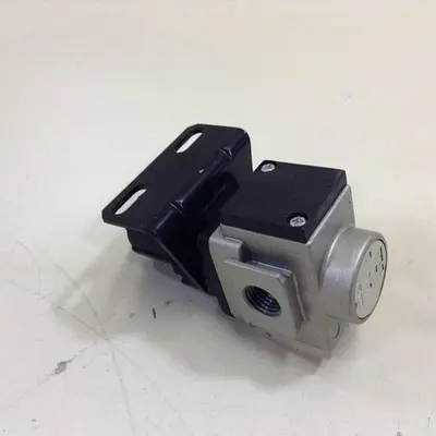 USED SMC AR20K-N02EH-YZ