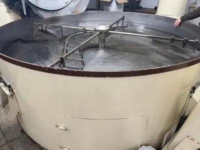 USED 1996 INNOENVAS TN-240