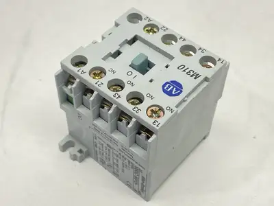 700DC-M310A24 | Allen Bradley  Ser A Miniature Control Relay 24VDC Coil - Used
