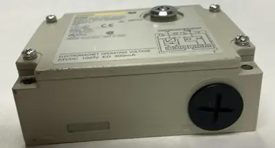 Used OMRON D4BL-2CRA Miscellaneous Equipment (Electrical & Power) | Surplus Asset Holdings #1188380