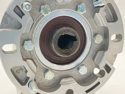 Used Varvel RT Series Right Angle Worm Gear Reducer 7:1 Speed Reducers Michigan US | Maverick Industrial Sales #1399841