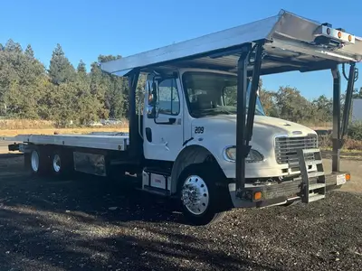USED 2020 FREIGHTLINER M2 106