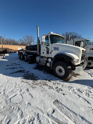 2012 Galfab 75k roll off truck Roll Off truck | VacSource (1)