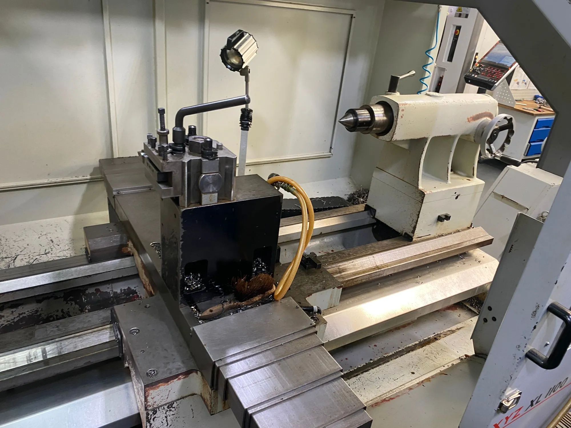 ラランページ Used XYZ XL 1100 x 2000 CNC Lathes 112718 | Bowland Trading Ltd