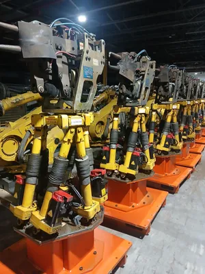 2014 FANUC 200iB Robot Spot Welding Robot | ACES Robotics Ltd (2)