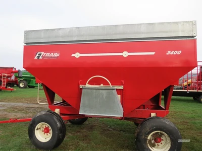 New | in-Stock 2025 E-Z TRAIL 400 Gravity Wagons Pennsylvania US | Zimmerman Farm Service #1410121