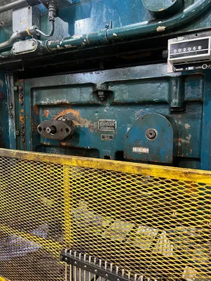 1965 MINSTER P2-60-36 Straight Side Double Crank Press | Universal Press & Machinery (UPM) (3)