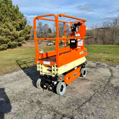USED 2018 JLG 1930ES