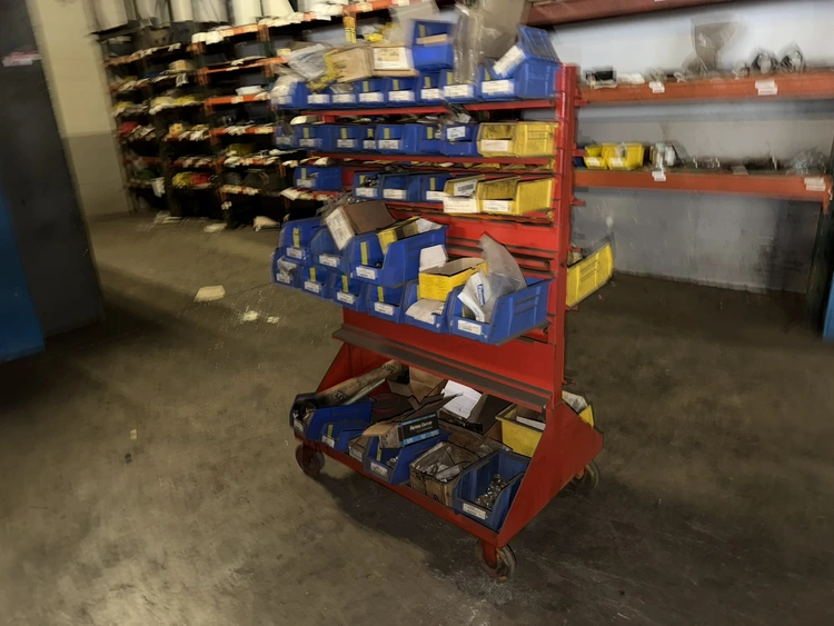 Used _UNKNOWN_ _UNKNOWN_ Tool Carts Michigan US | Miedema Asset Management Group #1097193