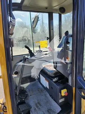 USED 2023 XCMG XE35U