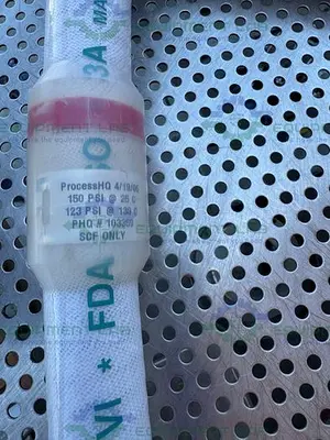 USED ADVANTA PURE APSW-P-1000 CLASS VI 72" SILICONE HOSE W/ 1" SANITARY FITTING