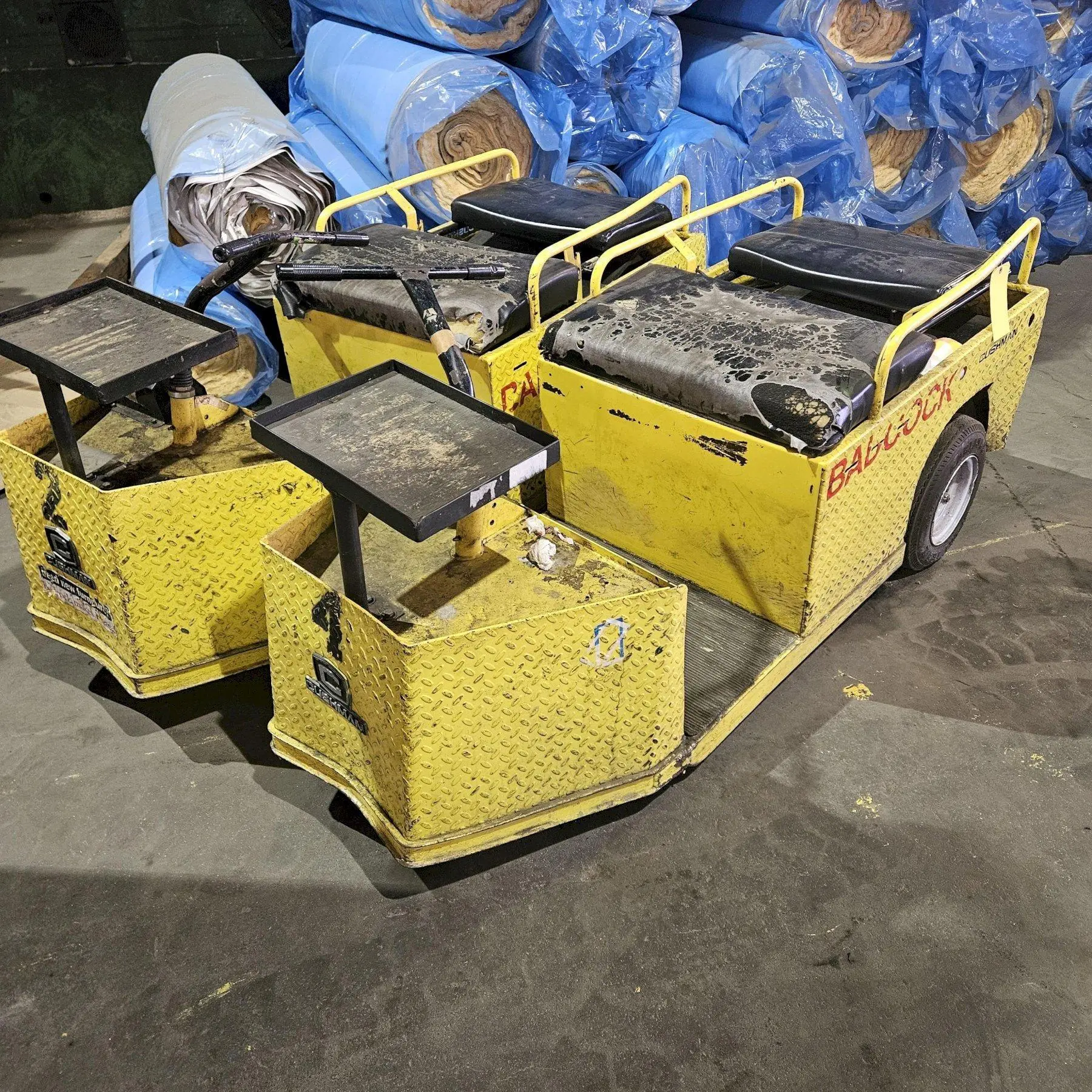 CUSHMAN ELECTRIC UTILITY CART. STOCK # 1218125.