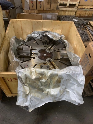 40 Inch ATLAS PA-40-3 Hydraulic 3-Jaw & Independent 4-Jaw Chuck (New in Crate)