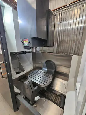 USED 2016 HAAS UMC-750SS