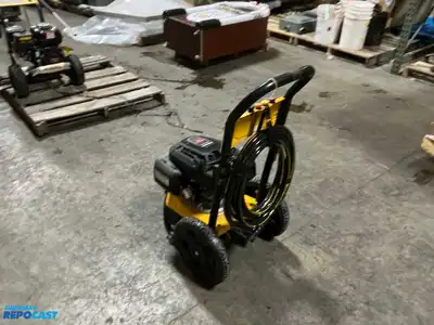 DeWalt 3100 PSI Model DXPW61336 Pressure Washer with Honda GCV170 Motor