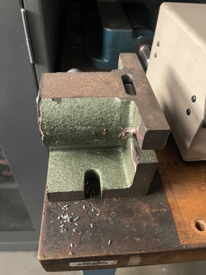 TOOLING ASSORTED Tool Holders | PM Machines (2)