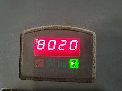 USED RAYMOND 8410