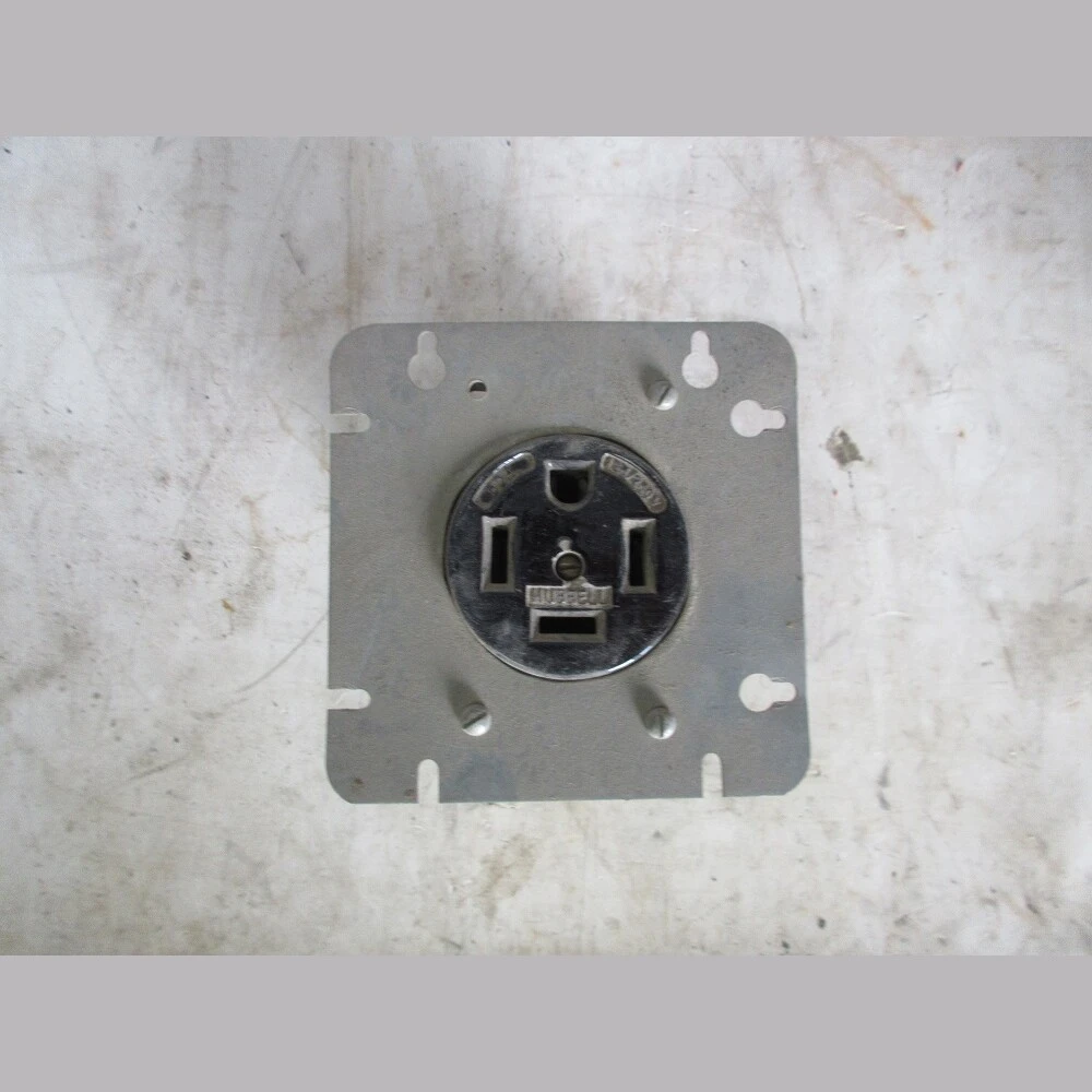 Hubbell Female Outlet