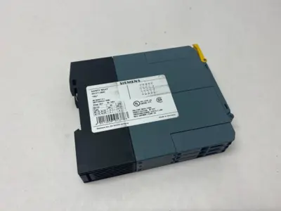 USED SIEMENS SIRIUS SAFETY RELAY, SPRING-TYPE, OUTPUT EXPANSION, 24VDC