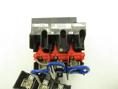 Square D 9422ATCF331 Disconnect Switch 30/60 Amp 600V Fuse Holder Only-No Handle