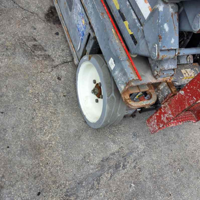 USED 2014 Skyjack SJ3226