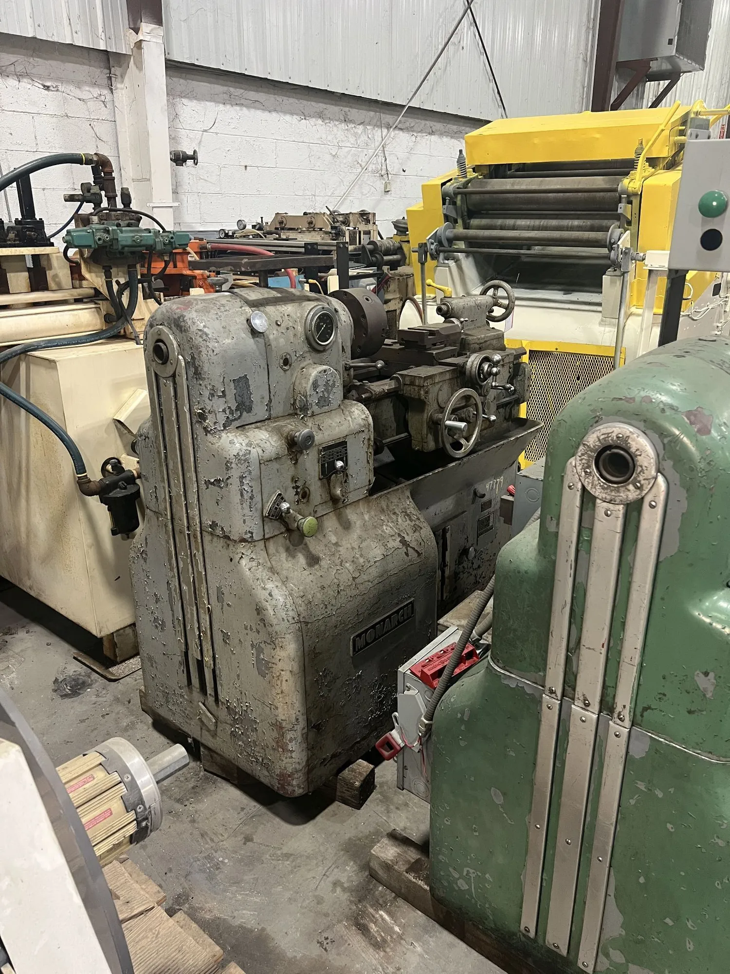 USED MONARCH LATHES EE 12-1/2 x 20 ENGINE LATHE
