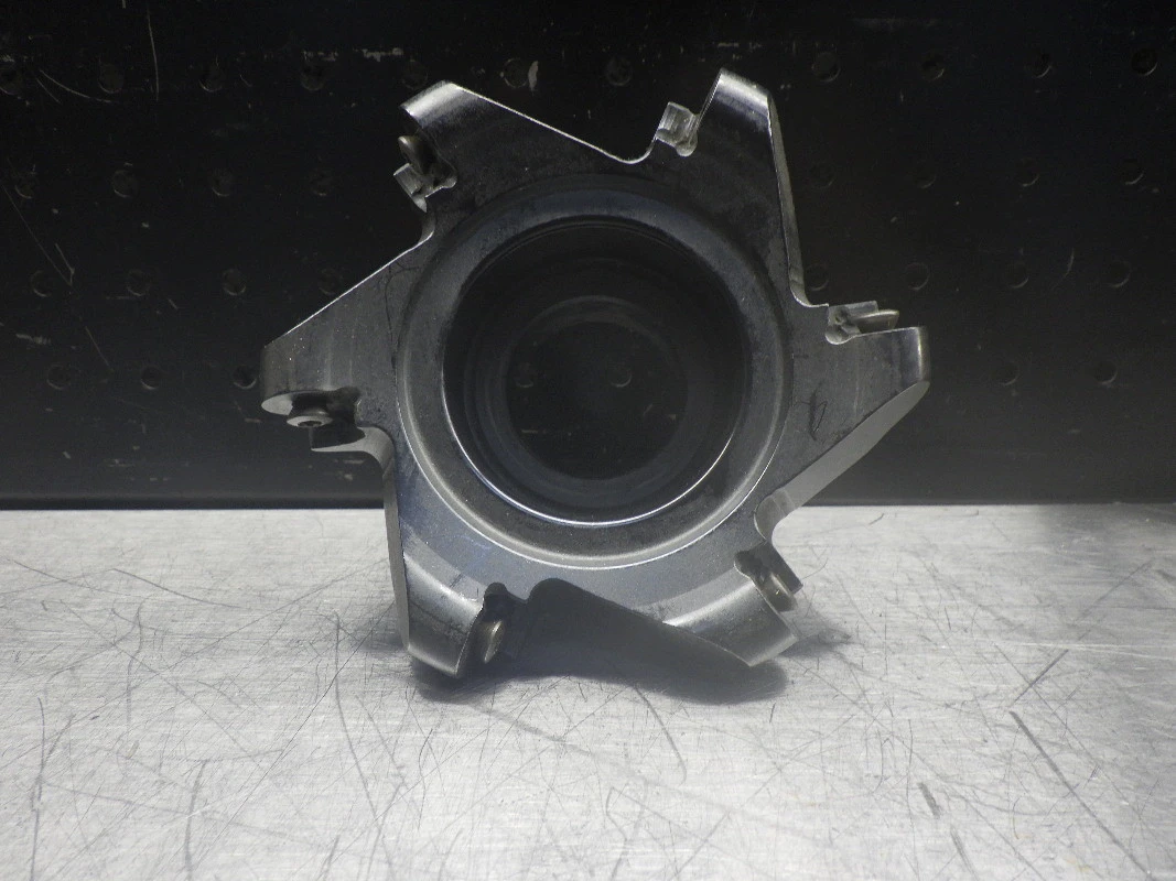 Sandvik 5" Indexable Facemill 1-29/64" Arbor RA200-108R38-19M (LOC391)