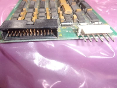 USED Universal Instruments mm Qd Dac Asm