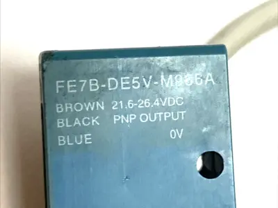 Used Honeywell Subminiature Photoelectric Sensor 24VDC PNP Photoelectric Sensors Michigan US | Maverick Industrial Sales #1397616