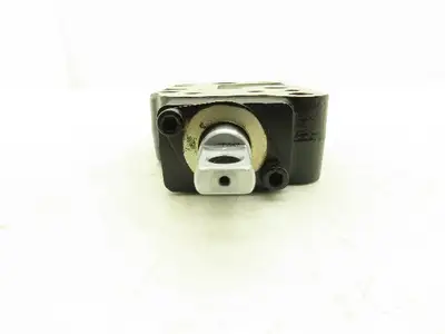 Doosan/Daewoo D503259 Valve GP Sandwich Section 2 Position Manual Spring Return