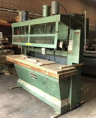 USED CEMCO MULTI-SPINDLE VERTICAL BORING MACHINE