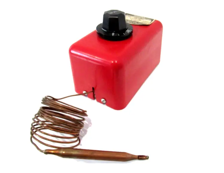 Used CHROMALOX N/A Temperature Controls Michigan US | SB Industrial Supply #862052