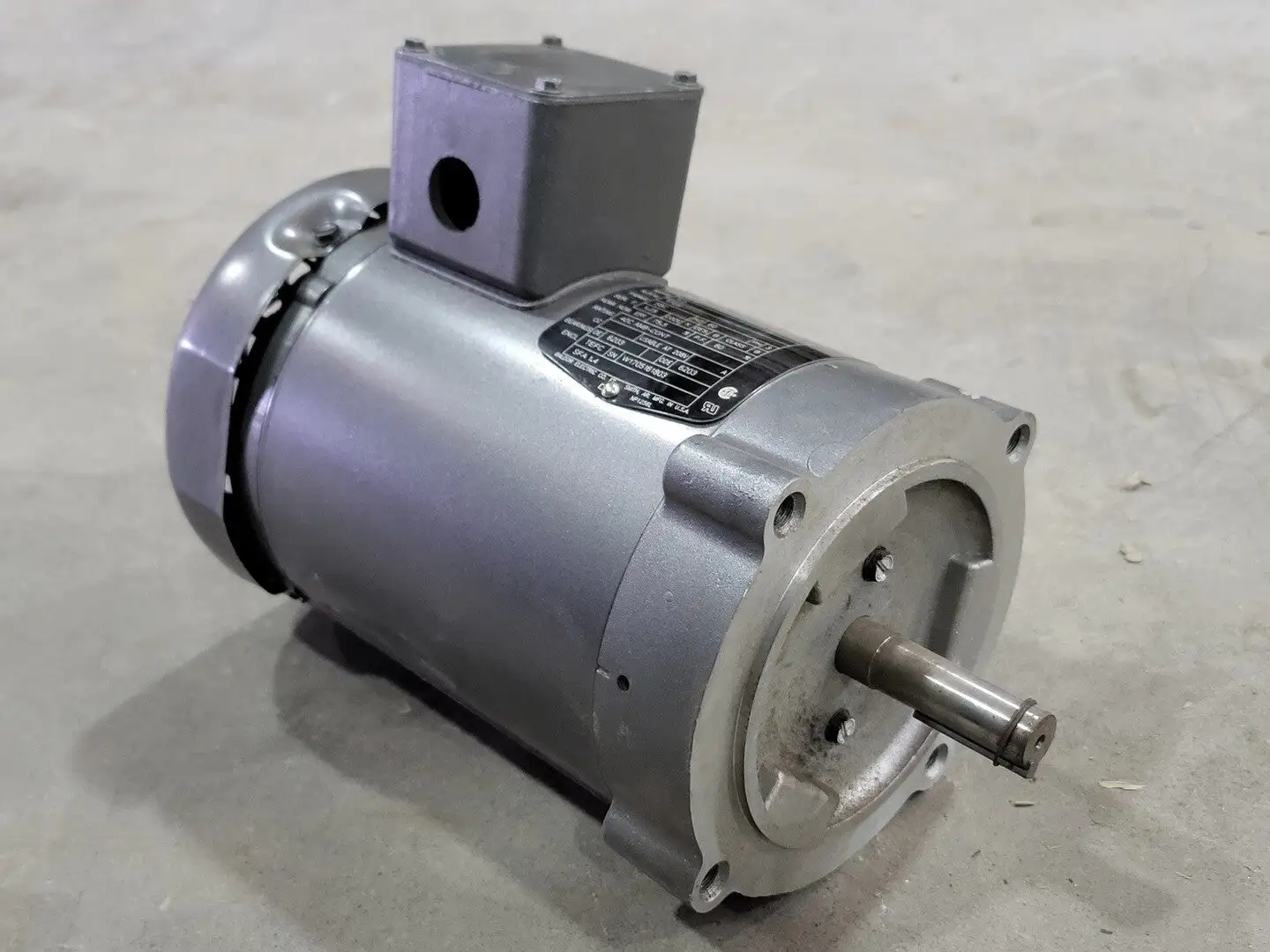 NEW BALDOR VM3542-5