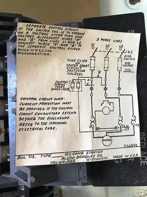NEW ALLEN BRADLEY COMBINATION FUSIBLE STARTERS 480 VOLTS, 60 HZ. 712-EAB 27