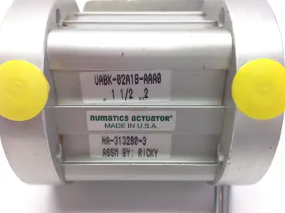 Used Numatics UABK-02A1B-AAA0 Pneumatic Cylinders Michigan US | Maverick Industrial Sales #1397315