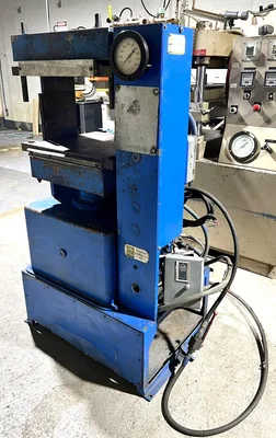 USED PHI PHI 70-254-AM4 PRESS