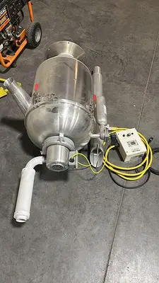 USED PNEU-CON PNEUMATIC CONVEYING INC. SC3000VP-AL-8M