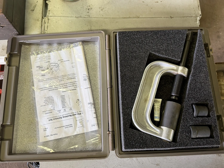 Used _UNKNOWN_ _UNKNOWN_ Hand Presses Michigan US | Miedema Asset Management Group #1371876