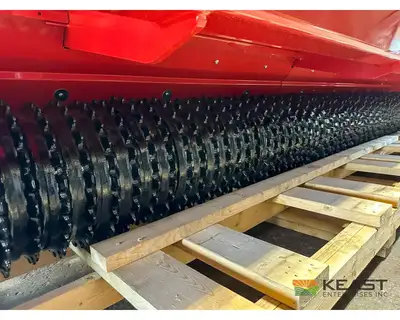 Used BRILLION _UNKNOWN_ Seeders Iowa US | Keast Enterprises #1360123